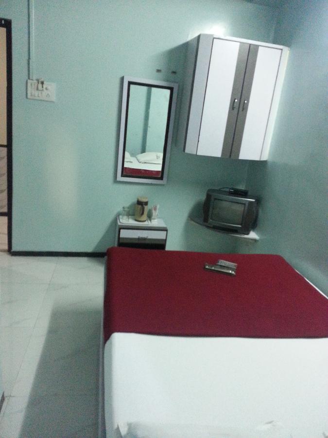 New Metro Guest House 孟买 外观 照片