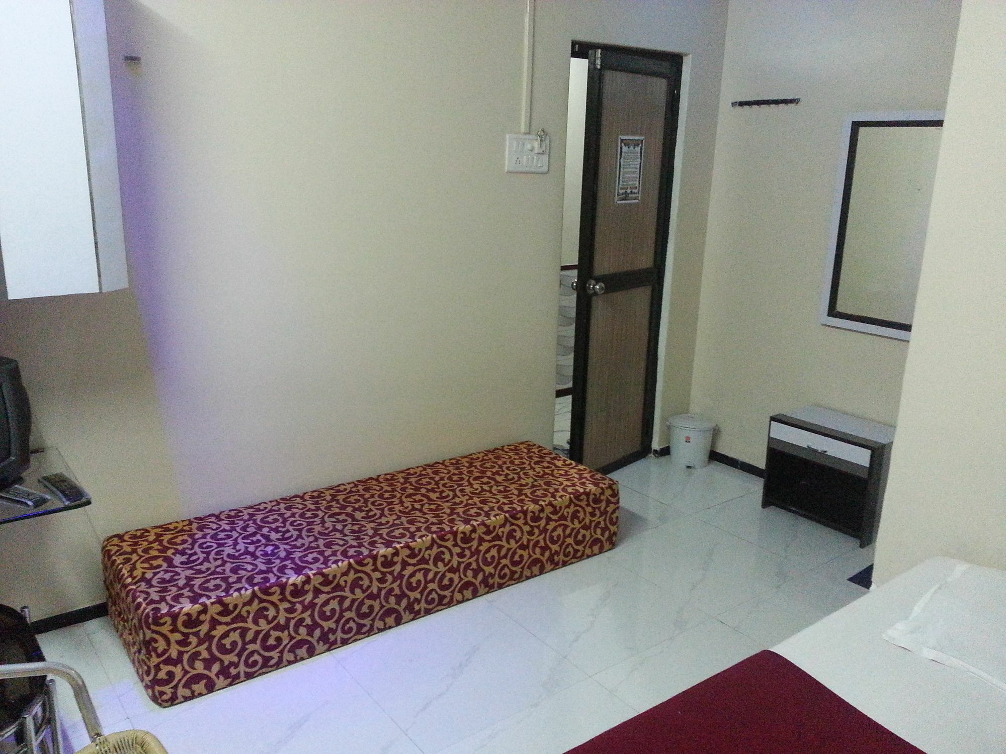 New Metro Guest House 孟买 外观 照片